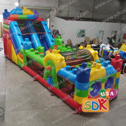 GO-050  Building block obstacle cours