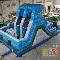 GO-197  Obstacle course with pool